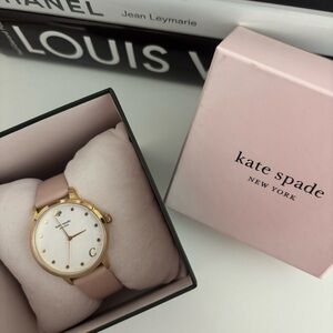 ✨NWT Kate Spade Dainty Preppy Monogram Gold C Pastel Pink Leather Watch